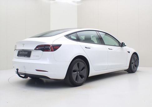 Tesla Model 3, 2022 2