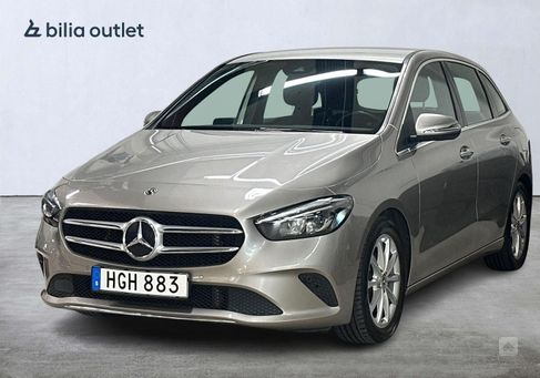 Mercedes-Benz B 180, 2020