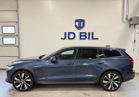 Volvo V60 Cross Country, 2019