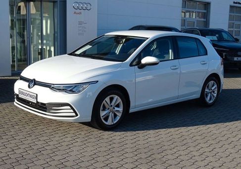 Volkswagen Golf, 2023