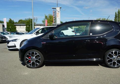 Volkswagen up!, 2018 3