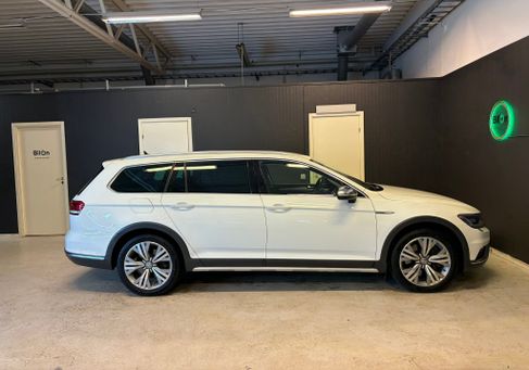 Volkswagen Passat, 2017