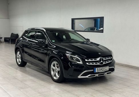 Mercedes-Benz GLA 200, 2019