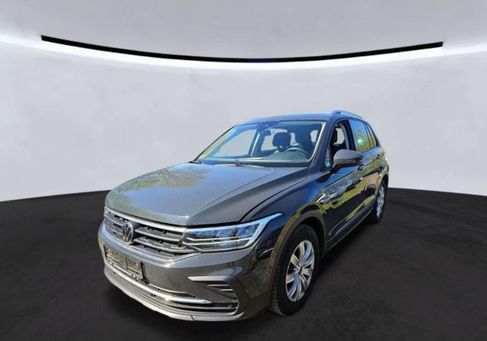 Volkswagen Tiguan, 2022 2