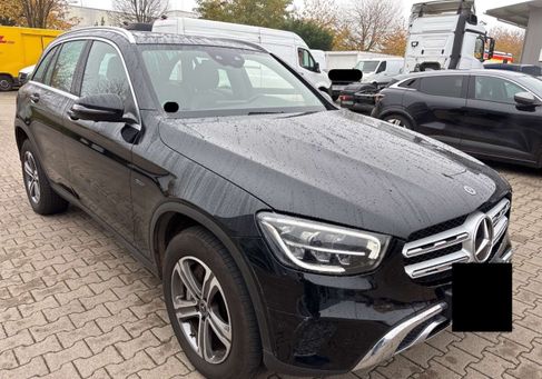 Mercedes-Benz GLC 300, 2020