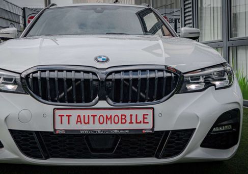 BMW 318, 2022
