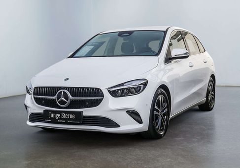 Mercedes-Benz B 200, 2024