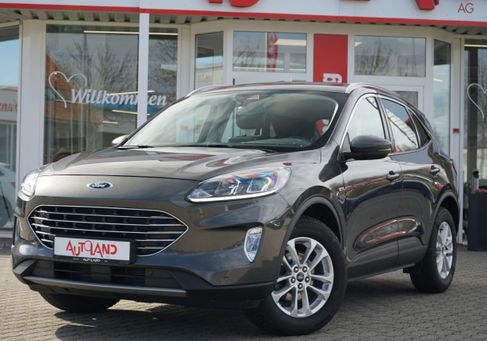 Ford Kuga, 2021