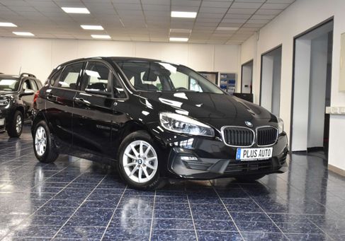 BMW 216, 2020