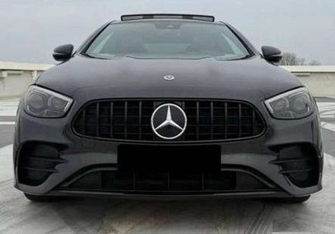 Mercedes-Benz E 400, 2022