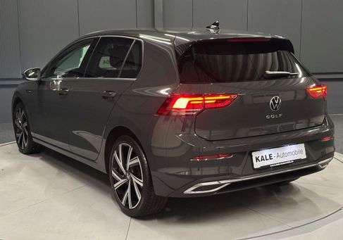 Volkswagen Golf, 2024 3