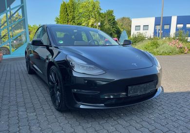 Tesla Model 3, 2021