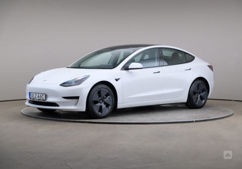 Tesla Model 3, 2021