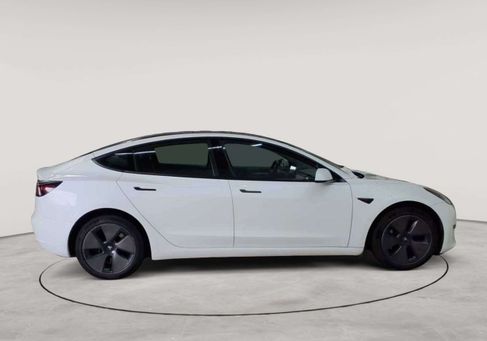 Tesla Model 3, 2023 3