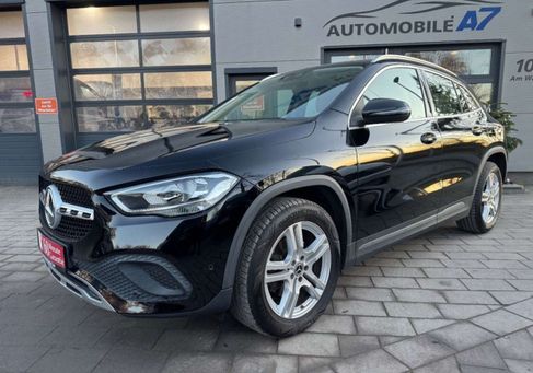 Mercedes-Benz GLA 200, 2020