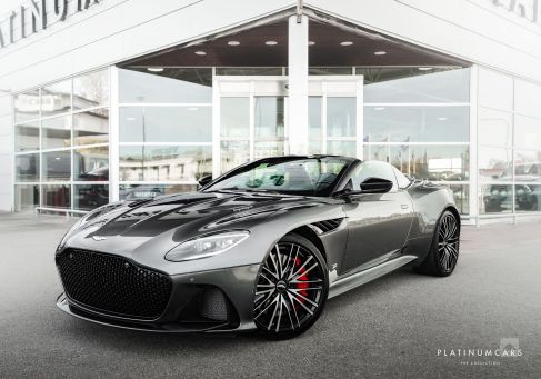 Aston Martin DBS, 2021