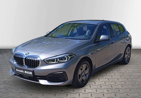 BMW 118, 2023