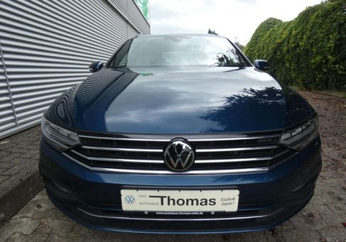 Volkswagen Passat Variant, 2023 3