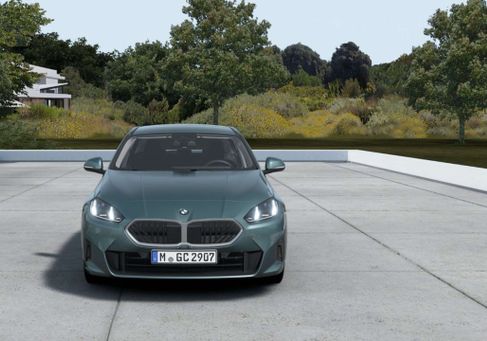 BMW 116, 2026 3