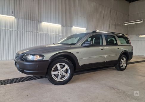 Volvo XC70, 2004