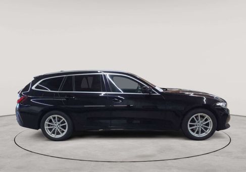 BMW 318, 2023