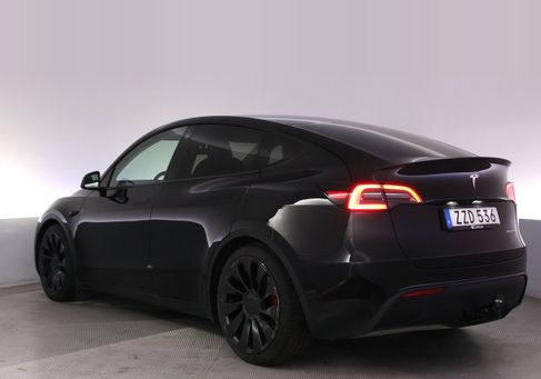 Tesla Model Y, 2023 3