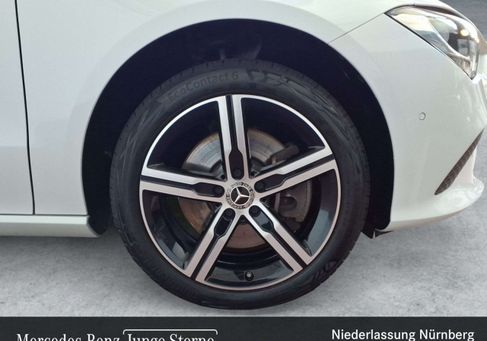 Mercedes-Benz CLA 250, 2023 3