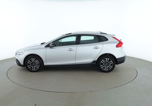 Volvo V40 Cross Country, 2018