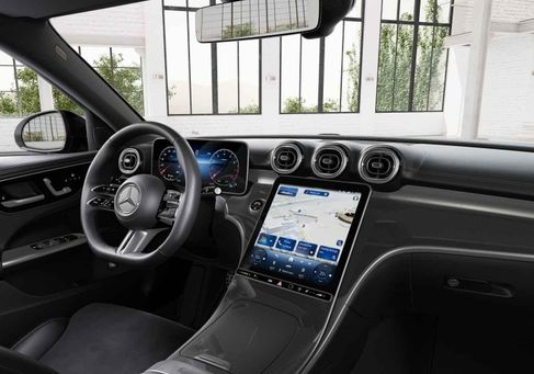 Mercedes-Benz C 180, 2026