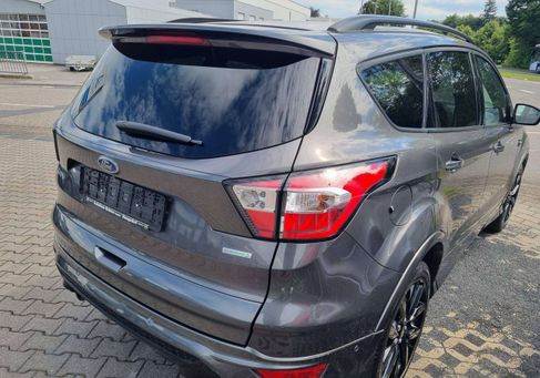 Ford Kuga, 2019