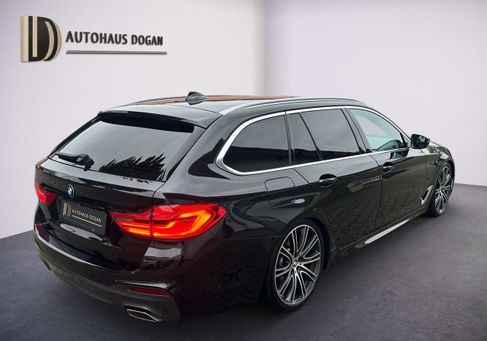 BMW 540, 2019