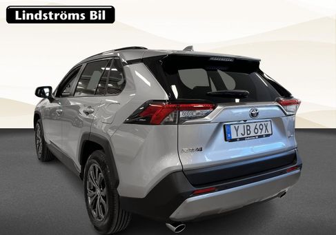 Toyota RAV 4, 2025
