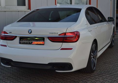 BMW 750, 2017