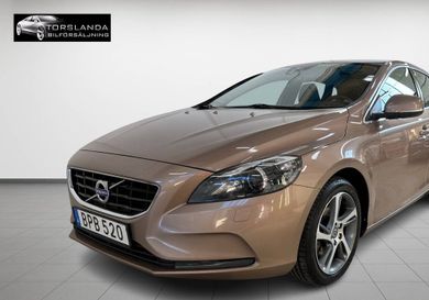 Volvo V40, 2016