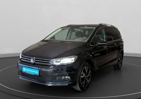 Volkswagen Touran, 2023 2