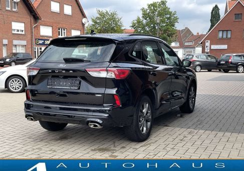 Ford Kuga, 2020