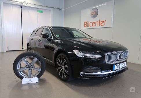 Volvo V90, 2022