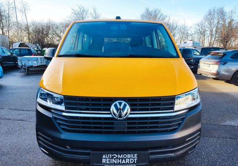 Volkswagen T6 Caravelle, 2022