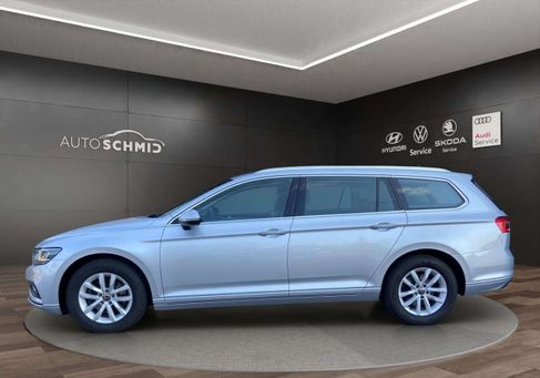 Volkswagen Passat Variant, 2022 3