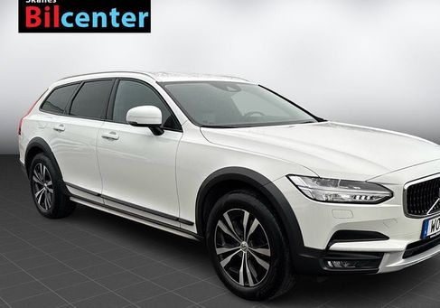 Volvo V90 Cross Country, 2020