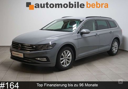Volkswagen Passat, 2022