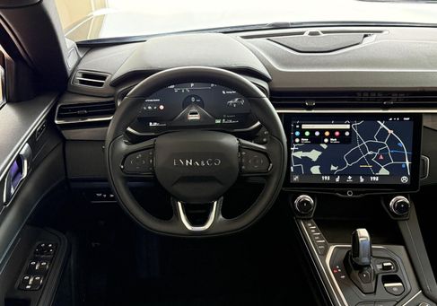 Lynk &amp; Co 01, 2023 3