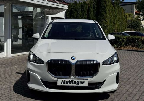 BMW 218, 2022 3