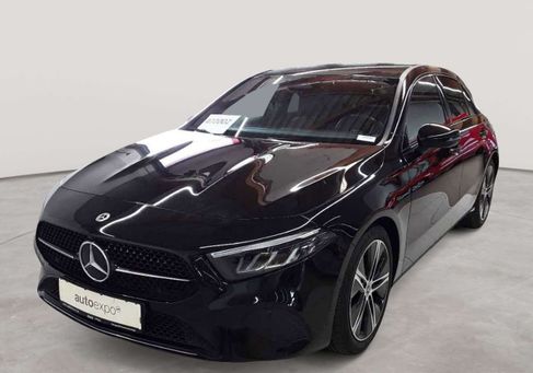 Mercedes-Benz A 200, 2023