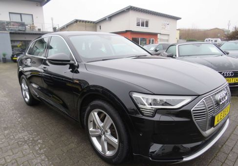 Audi e-tron, 2020 3