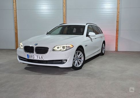 BMW 520, 2011