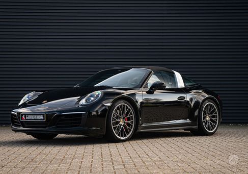 Porsche 991, 2016