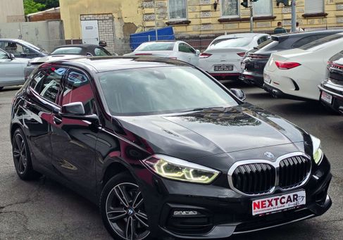 BMW 118, 2020