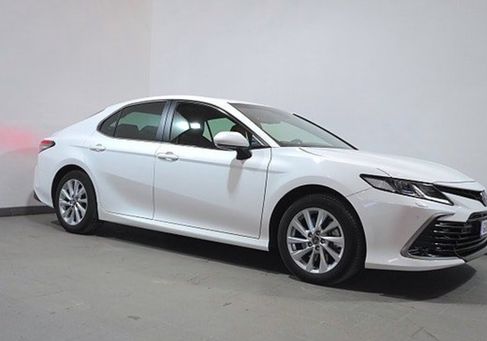 Toyota Camry, 2024