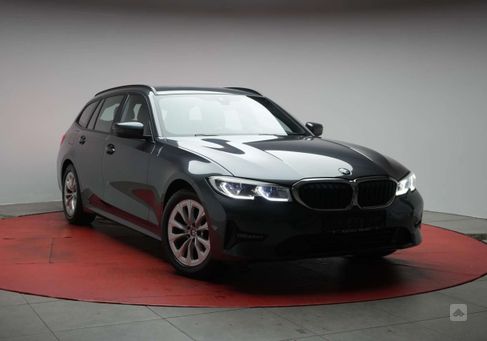 BMW 318, 2021